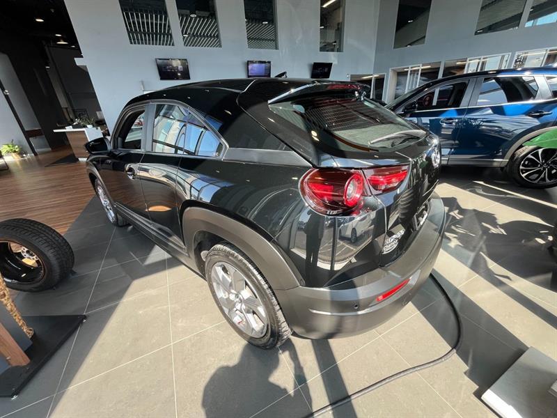 mazda MX-30 EV 2022 - 10