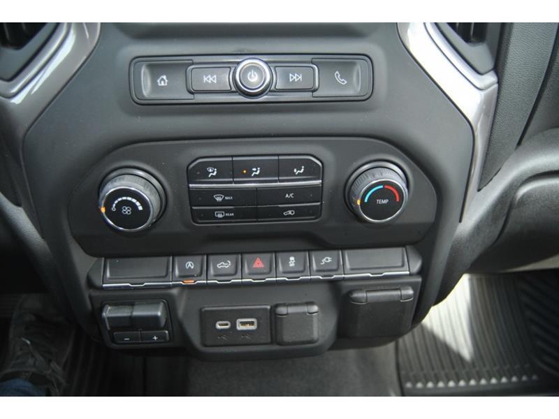 2021 Chevrolet Silverado 1500 - Image 19
