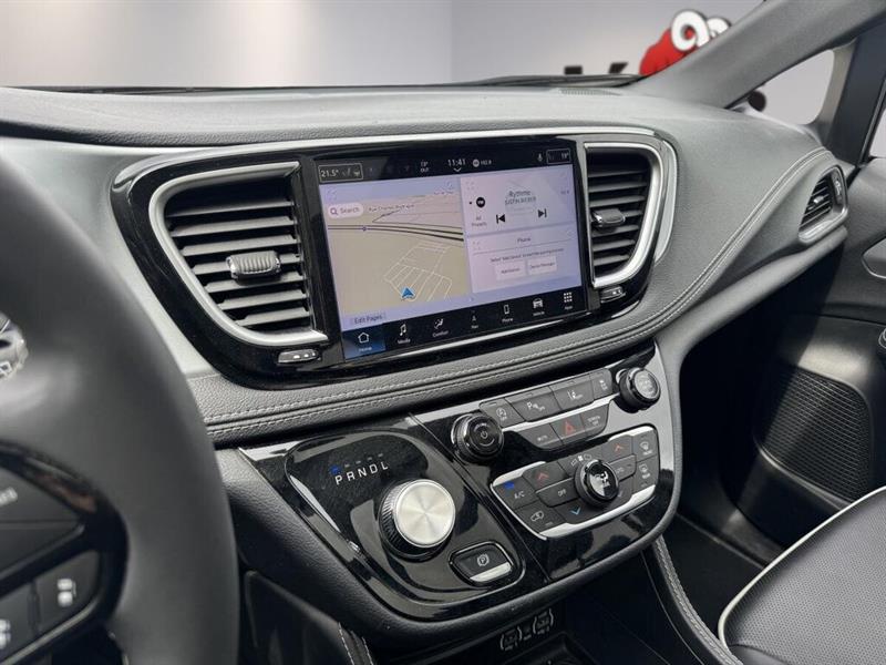 chrysler Pacifica 2025 - 8