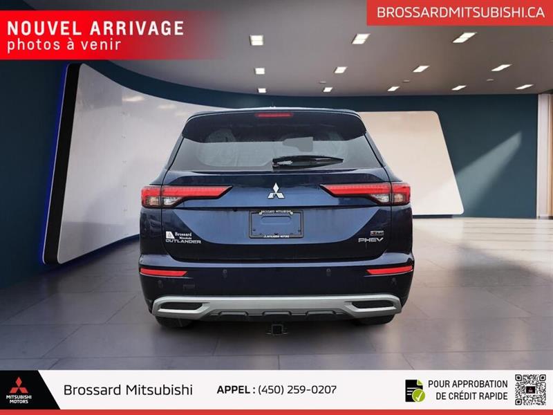 mitsubishi Outlander rechargeable 2024 - 3