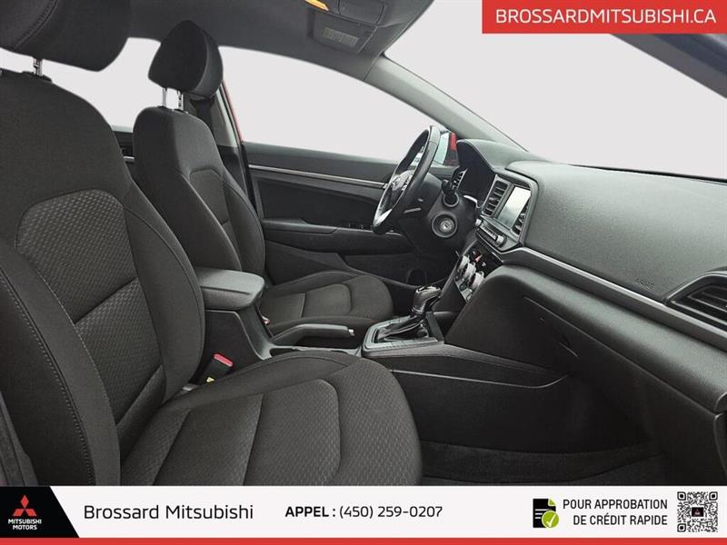 hyundai Elantra 2019 - 12