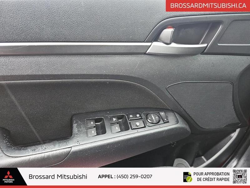 hyundai Elantra 2019 - 27