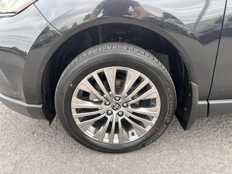 toyota Venza 2023 - 9