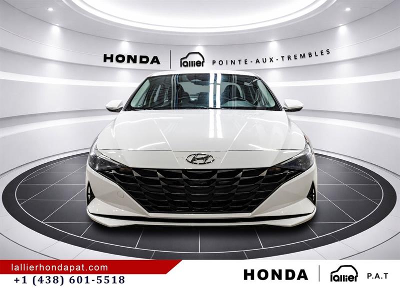 hyundai Elantra 2022 - 2