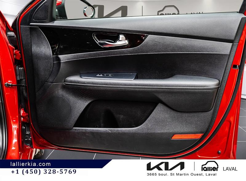 kia Forte 2020 - 16