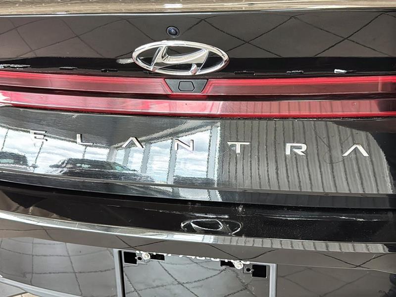 hyundai Elantra 2021 - 12
