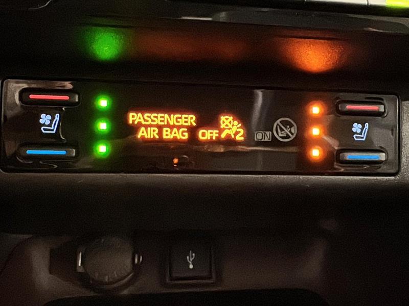 toyota RAV4 2021 - 38