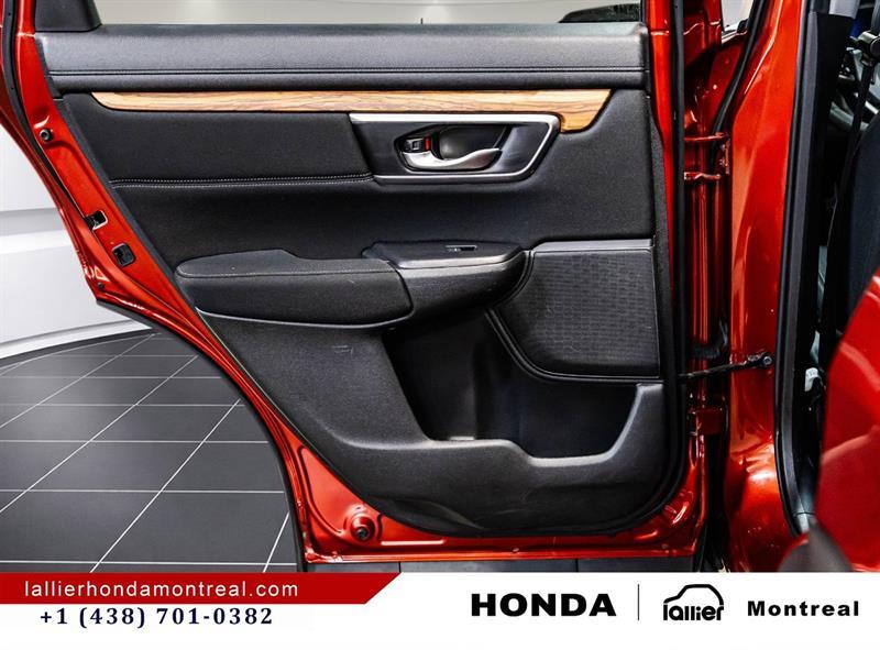 2017 Honda CR-V - Image 12