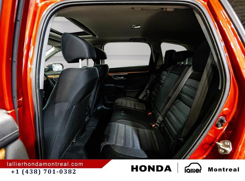 2017 Honda CR-V - Image 13