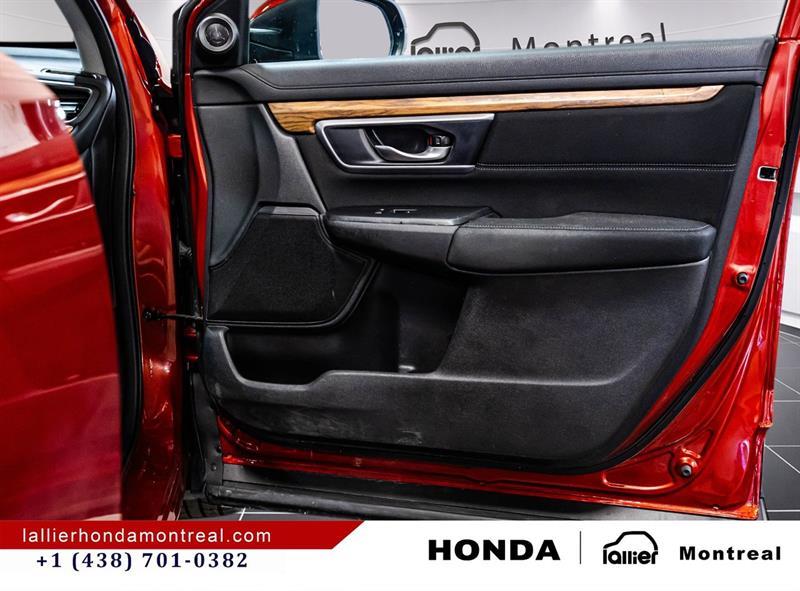 2017 Honda CR-V - Image 16