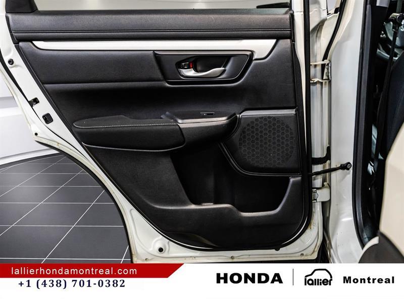 2018 Honda CR-V - Image 12