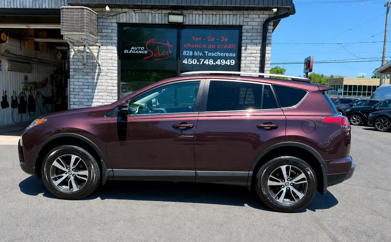 toyota RAV4 2018 - 11