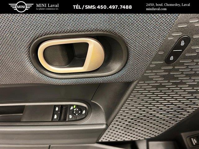 mini 3 Portes 2025 - 12