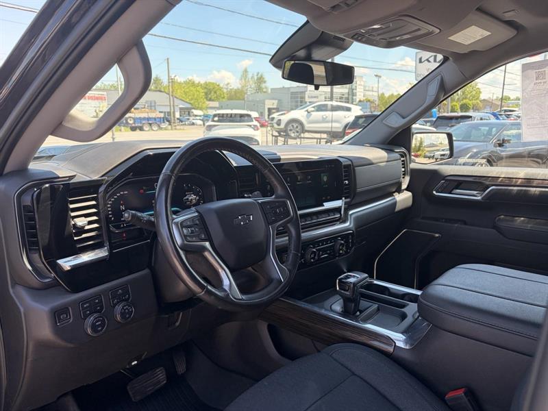 chevrolet Silverado 1500 2023 - 12