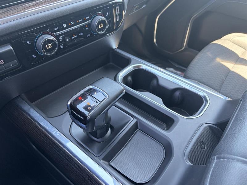 chevrolet Silverado 1500 2023 - 19
