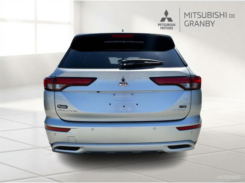 mitsubishi Outlander 2024 - 3
