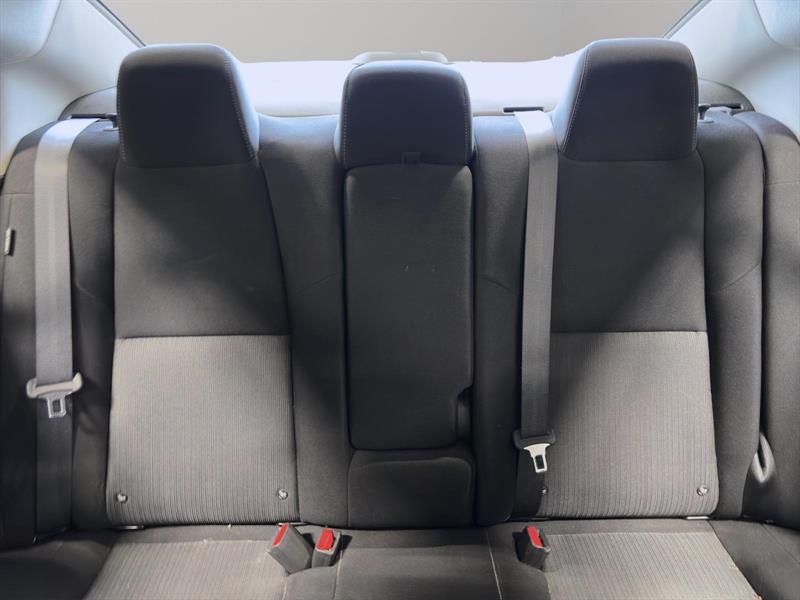 nissan Sentra 2021 - 9