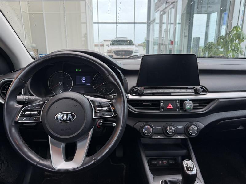 kia Forte 2019 - 12