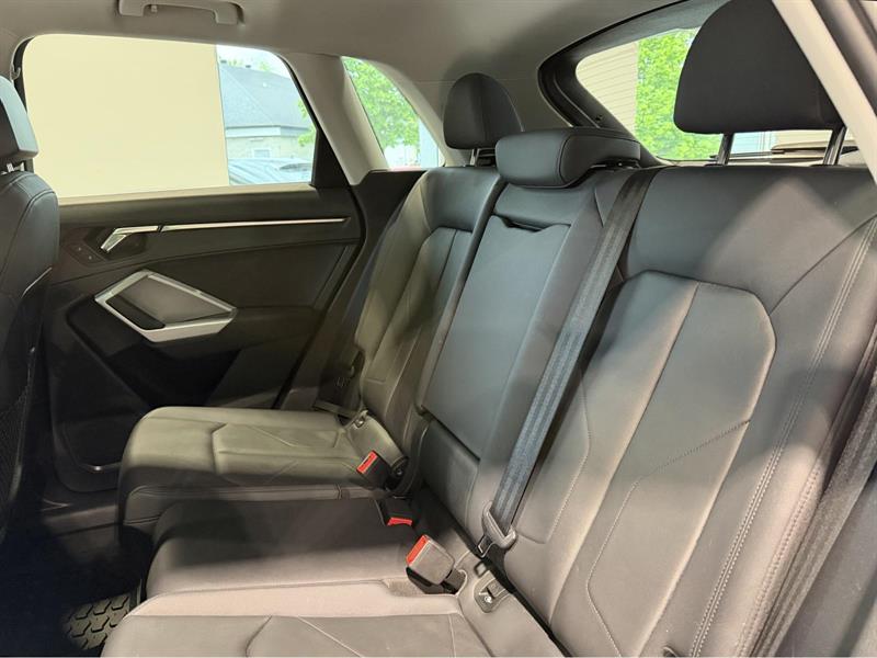 audi Q3 2021 - 9