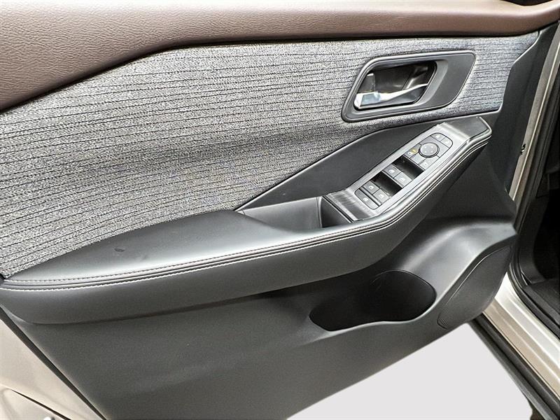 nissan Rogue 2023 - 24
