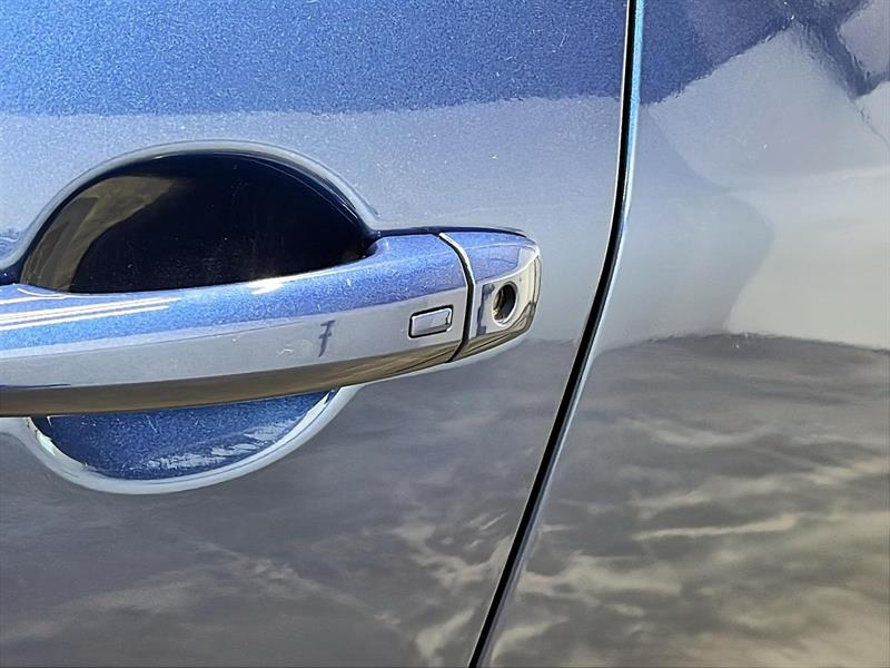 nissan Rogue 2023 - 25