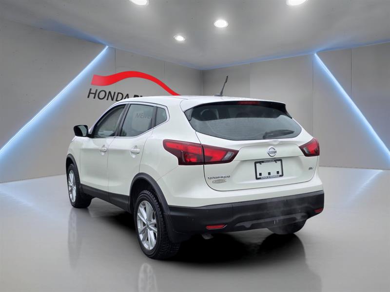 nissan Qashqai 2018 - 4