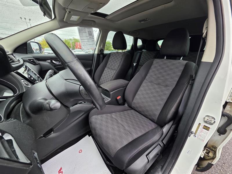 nissan Qashqai 2018 - 21