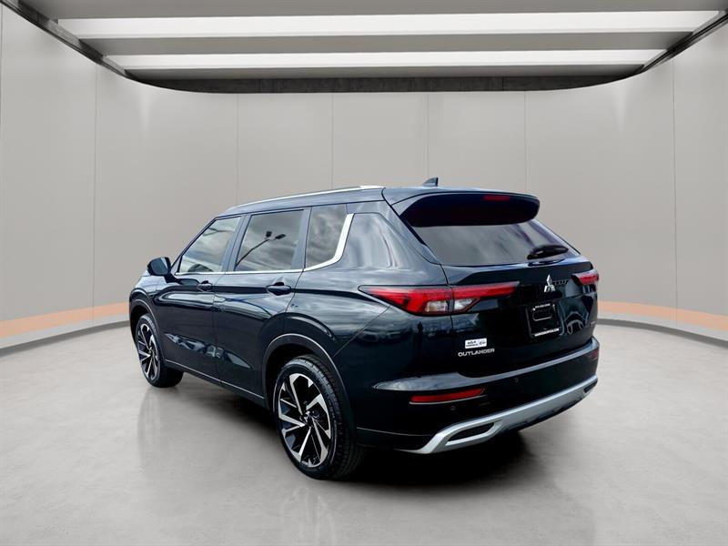 mitsubishi Outlander 2023 - 3