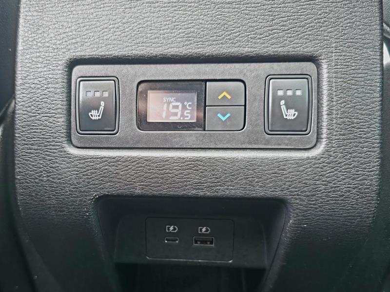 mitsubishi Outlander 2023 - 14
