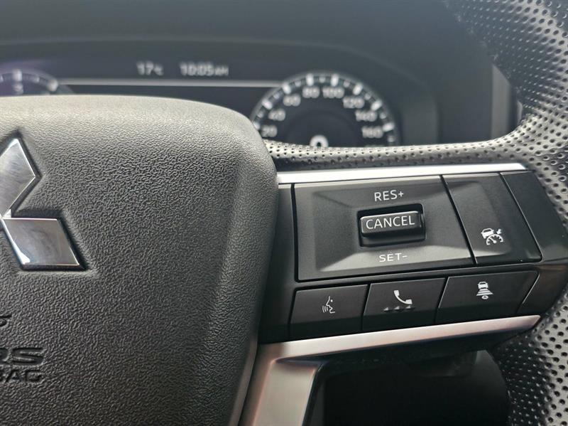 mitsubishi Outlander 2023 - 22