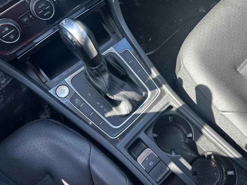 volkswagen e-Golf 2020 - 23