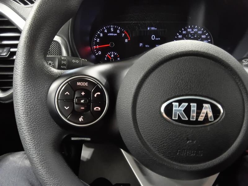 kia Soul 2021 - 32