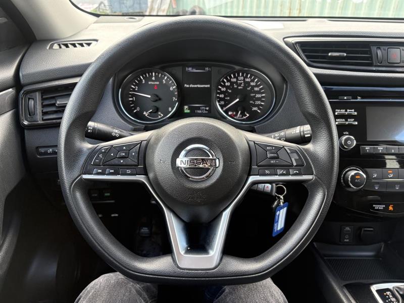 nissan Rogue 2017 - 21