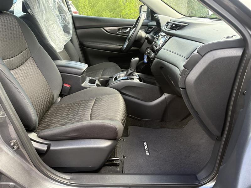 nissan Rogue 2017 - 32