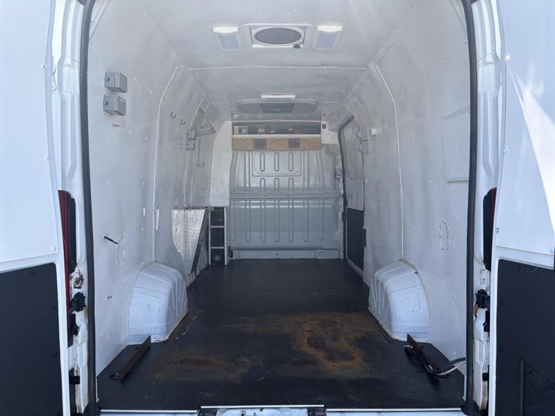 ram ProMaster 3500 2023 - 10
