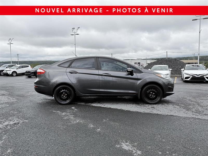 ford Fiesta 2017 - 12