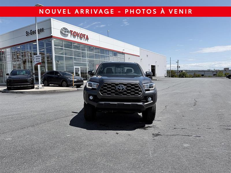 toyota Tacoma 2022 - 12