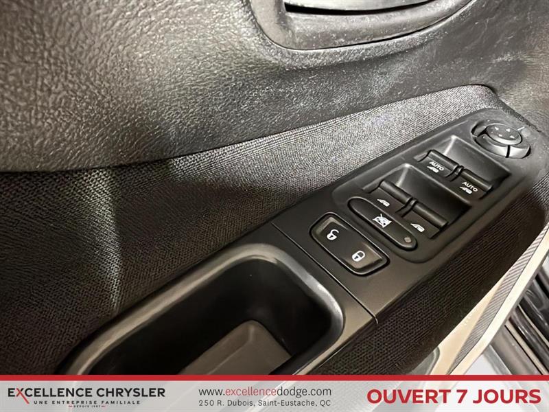 jeep Renegade 2015 - 11