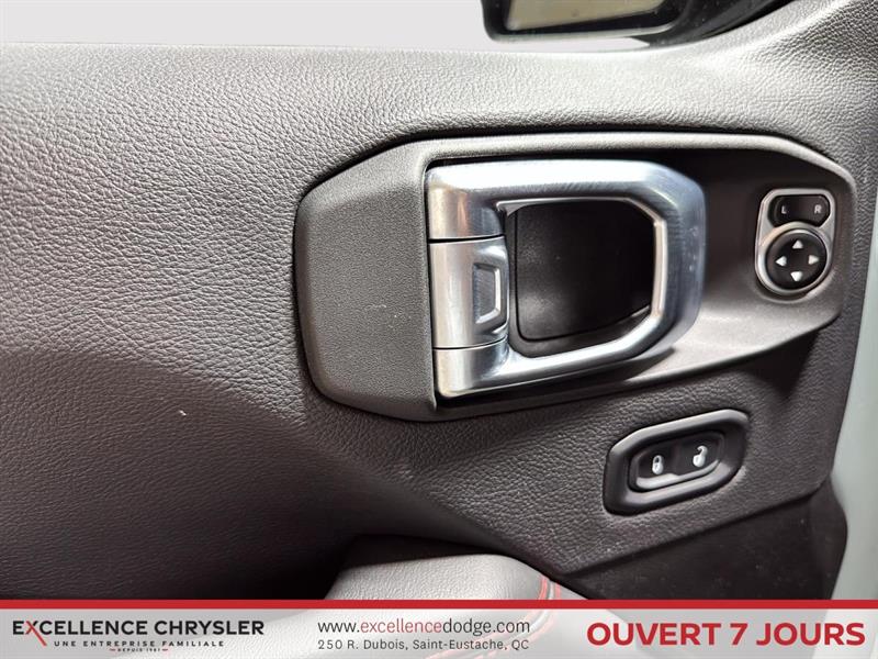 jeep Wrangler 4 Door 2024 - 11