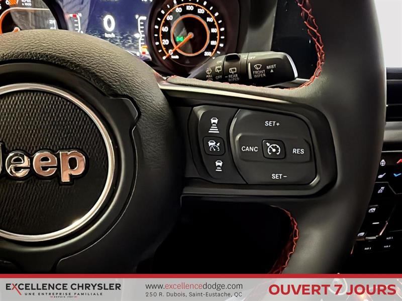 jeep Wrangler 4 Door 2024 - 13