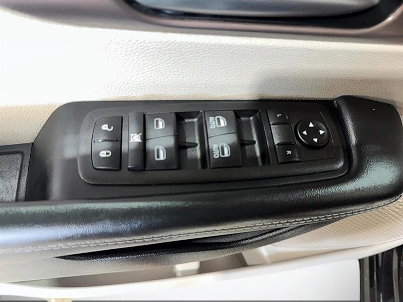 chrysler Grand Caravan 2024 - 10