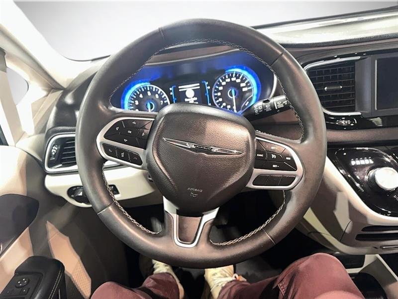 chrysler Grand Caravan 2024 - 11