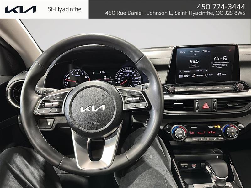 kia Forte 2024 - 13
