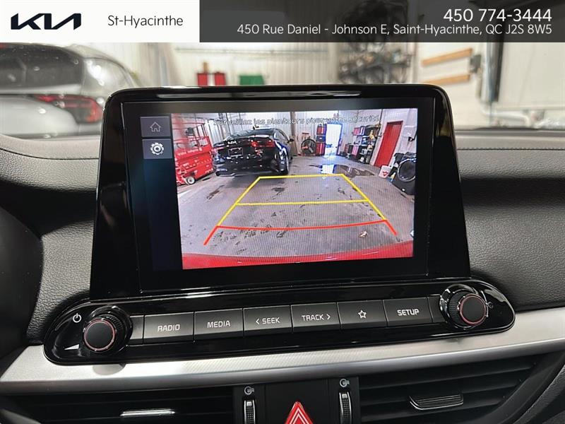 kia Forte 2024 - 17
