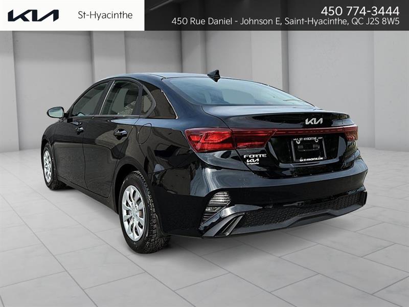kia Forte 2022 - 3