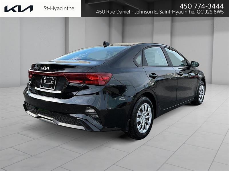 kia Forte 2022 - 5