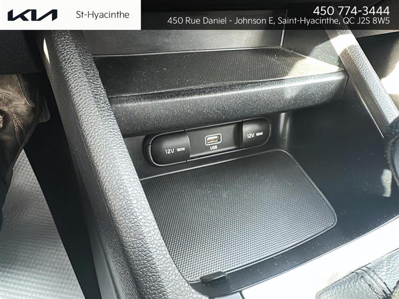 kia Forte 2022 - 14