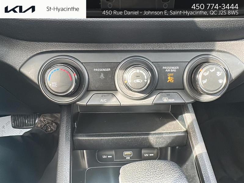 kia Forte 2022 - 15