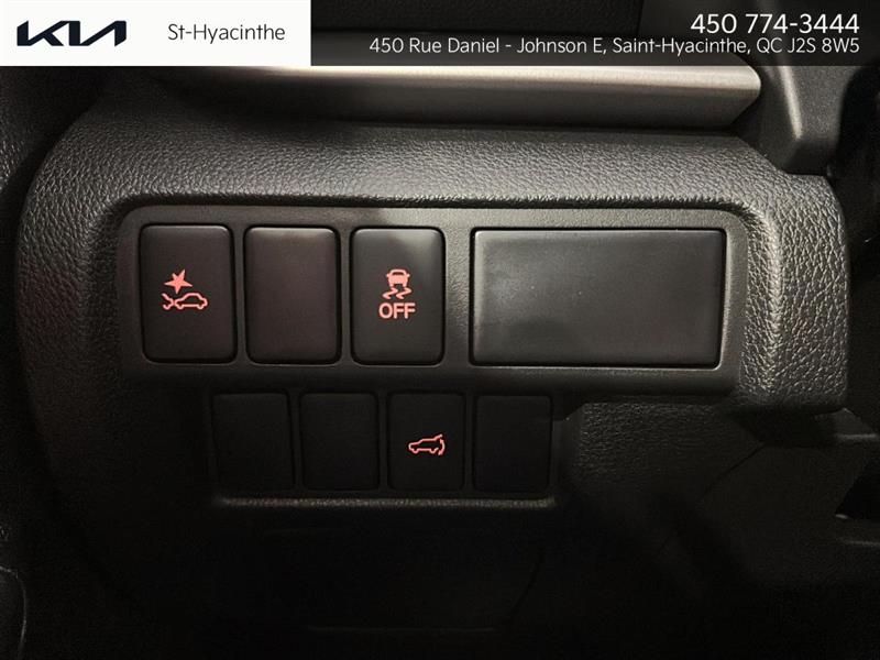mitsubishi Eclipse Cross 2024 - 18