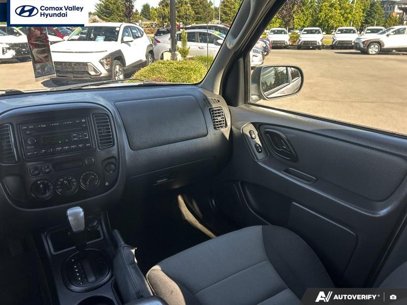 ford Escape 2006 - 13
